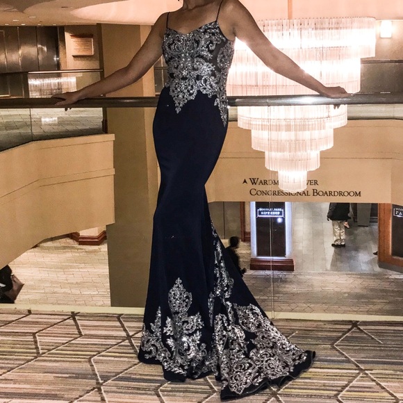 Prom Dress - Picture 1 of 5